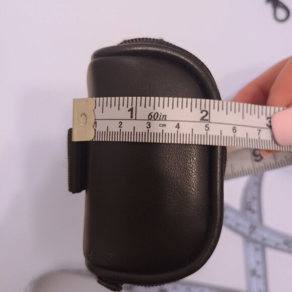 Icon Black Faux Leather Vintage Digital Camera Pouch - Picture 13 of 15